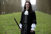 Versailles – Louis XIV (George Blagden)