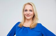 Einfach genial – Henriette Fee Grützner - Einfach genial Henriette Fee Grützner moderiert das MDR-Magazin "Einfach genial"
