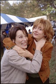 Malcolm mittendrin – L-R:Lois (Jane Kaczmarek) und Meg (Susan Sarandon)