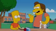 Die Simpsons – Bart (l.) hat eine geeignete Therapie gefunden, um Nelson (r.) endlich das Rowdytum auszutreiben ...
