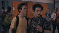 Der harte Weg zum Erwachsenwerden – Monroe (Griffin Gluck, l.); Stacey (Thomas Barbusca, r.)
