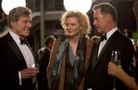 Der Moment der Wahrheit – TV-Produzentin Mary Mapes (Cate Blanchett), Fernsehlegende (Robert Redford, li.) und CBS-Nachrichtenchef Bruce Greenwood (Andrew Heyward) glauben an ihre Skandalstory.