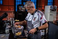 Das große Promibacken – Pierre Littbarski