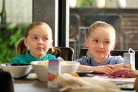 Single Parents – L-R: Amy Fogerty (Ella Allan) and Emma Fogerty (Mia Allan)