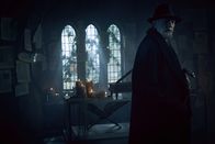 The Strain – (4. Staffel) - Ist für die verbleibenden Menschen alles verloren oder gelingt es Setrakian (David Bradley) und wenigen Widersachern, sich der Herrschaft der Vampire entgegenzusetzen?; (4. Staffel) - Ist für die verbleibenden Menschen alles verloren oder gelingt es Setrakian (David Bradley) und wenigen Widersachern, sich der Herrschaft der Vampire entgegenzusetzen?