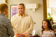 Modern Family – Jesse Tyler Ferguson (Mitchell Pritchett), Eric Stonestreet (Cameron Tucker), Aubrey Anderson-Emmons (Lily Tucker-Pritchett).