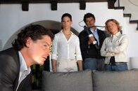 SOKO Kitzbühel – (v.li.) Fritz Karl (Bruno Neidhardt), Bibiana Beglau (Ela Neidhardt), Hans Sigl (Andreas Blitz), Kristina Sprenger (Karin Kofler).