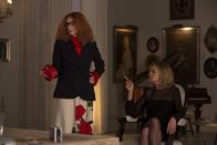 American Horror Story – Fiona (Jessica Lange, r.) und Myrtle Snow (Frances Conroy, l.) werden so schnell keine Freundinnen mehr ...