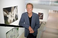 Museums-Check – Moderator Markus Brock, hier im Kunstmuseum Stuttgart.