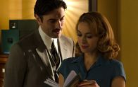 Velvet – Mateo Ruiz (Javier Rey, l.); Clara Montesinos (Marta Hazas, r.)