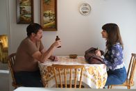 Happily Married – Martin Pouliot (Daniel Malenfant, l.); Marie-Josée Bolduc (Sophie Desmarais, r.)