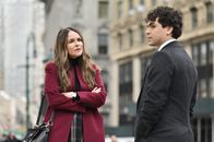 Bull – Isabella Colón (Yara Martinez, l.); Rafael Ramirez (Adam Irigoyen, r.)