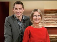 Servicezeit – Moderatoren Yvonne Willicks und Dieter Könnes