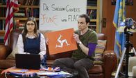 The Big Bang Theory – L-R: Amy Farrah Fowler (Mayim Bialik), Sheldon Cooper (Jim Parsons)
