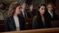 Bull – Taylor Rentzel (MacKenzie Meehan, l.); Chloe (Salena Qureshi, r.)