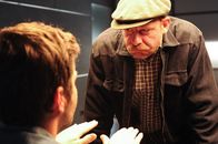 SOKO Stuttgart – Der Choleriker André Zauner (Patrick Joswig, r.) ist in der Vernehmung mit Jo Stoll (Peter Ketnath, l.) alles andere als ruhig.
