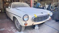 Outback Car Hunters – VOLVO before – landscape – in garage – covered in dust – front view – left hand angle.
