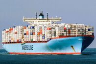 Einstein – Einstein Frachtschiffe: Welcher Treibstoff macht die Schiffe nachhaltiger? Grosses Frachtschiff beladen mit Containers auf offener See Copyright: SRF