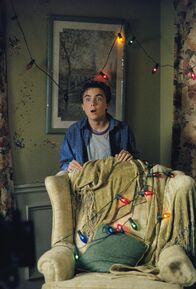 Malcolm mittendrin – Malcolm (Frankie Muniz) ist sprachlos über den Verlauf der diesjährigen Weihnachtsfeier.