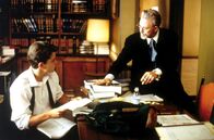 Der Regenmacher – Rudy Baylor (Matt Damon, links) geht bei dem zwielichtigen „Bruiser“ Stone (Mickey Rourke) in die Lehre.