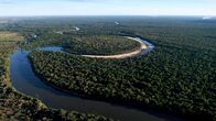 Expeditionen: Abenteuer Amazonien – In Cantăo treffen Regenwald und Feuchtsavanne aufeinander.