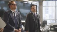 Bull – L-R: Jason Bull (Michael Weatherly), Benny Colón (Freddy Rodriguez)