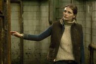 Walled In - Mauern der Angst – Sam (Mischa Barton) stellt Nachforschungen in dem alten Haus an und stößt dabei auf ein unglaubliches Geheimnis.