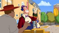 Tom – Clown Rupert macht eine Käseprobe auf dem Käsemarkt von Alkmaar.