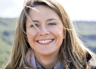 unterwegs – Moderatorin Wasiliki Goutziomitros in Schottland