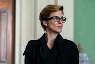 Alex Rider – Als Mitarbeiterin im Geheimdienst "M16" ist Mrs. Jones (Vicky McClure) verpflichtet, auch Dinge zu tun, mit denen sie nicht einverstanden ist. Um Alex Rider macht sie sich besonders große Sorgen.