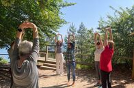 Landpartie – Waldbaden im Küstenwald von Koserow auf Usedom.