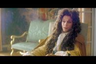 Duell der Degen – Als der Herzog von Nevers (Vincent Perez) von der Existenz seines Kindes erfährt, reist er kurzerhand ab, um die Mutter zu heiraten.