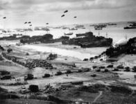 Der Zweite Weltkrieg – Am 6. Juni 1944 landen die Westalliierten in der Normandie. Für die Wehrmacht beginnt der Zweifrontenkrieg.