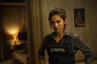 Killer's Bodyguard – Amelia Roussel (Élodie Yung) entscheidet sich für einen gefährlichen Alleingang.