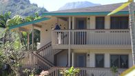 Hotel Impossible – Host Anthony Melchiorri at the Kauai Inn in Lihue, Hawaii