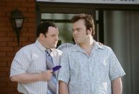 Schwer verliebt – Mauricio (Jason Alexander, l.); Hal (Jack Black, r.)
