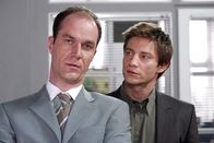 Die Rosenheim-Cops – L-R: Arthur Pauling (Holger Daemgen) and Sven Hansen (Igor Jeftic)