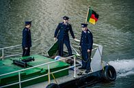 Charité – Der erste Mauertote wird aus dem Humboldthafen geborgen (Komparsen).