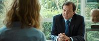 Tokio bebt – Alexandra (Karin Viard) weiß, dass ihr Chef Dominique (Philippe Uchan) ein Opportunist ist.