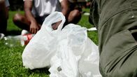 Einstein – Einstein Was tun mit all dem Plastik? Plastikabfallsäcke