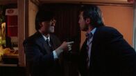 Undeclared War – v.li.: Inspektor Bong (Danny Lee), Agent Gary Redner (Peter Liapis)