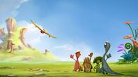 Gigantosaurus – "Gigantosaurus", "Archies erster Flug." Cror und Totor machen sich über Archie lustig. Als einziger Dino seiner Art kann er nicht fliegen. Mazu möchte ihrem Freund unter die Flügel greifen. Kurzerhand bastelt sie ihm neue Schwanzfedern. Doch leider klappt der erste Versuch nicht. Offenbar braucht Archie mehr Muskeln. SENDUNG: ORF eins - SA - 03.10.2020 - 10:00 UHR. - Veroeffentlichung fuer Pressezwecke honorarfrei ausschliesslich im Zusammenhang mit oben genannter Sendung oder Veranstaltung des ORF bei Urhebernennung.