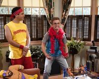The Goldbergs – v.li.: Barry Goldberg (Troy Gentile), Adam Goldberg (Sean Giambrone).