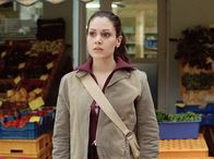 Der Dicke – Bei ihrer Suche nach Tatzeugen findet Yasmin (Burcu Dal) eine Spur, die zu ihrer eigenen Familie führt.