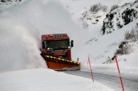 Wilde Wege – Schneepflüge sorgen dafür, dass die Straßen befahrbar sind.