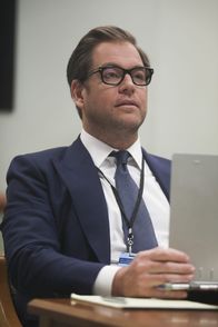 Bull – Dr. Jason Bull (Michael Weatherly)