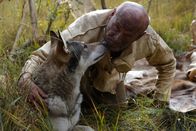 Der Rhein - Strom der Geschichte – Schon die Oberkasseler Menschen (Rudolf Walter) vor 14.000 Jahren gingen mit ihren Hunden auf die Jagd im tierreichen Rheintal.
