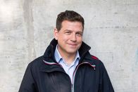 Engel fragt – Moderator Philipp Engel.