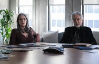 Criminal Minds – Emily Prentiss (Paget Brewster, l.); David Rossi (Joe Mantegna, r.)