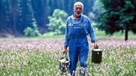 Löwenzahn Classics – Peter Lustig staunt nicht schlecht als er entdeckt, wie fleißig ein Regenwurm ist und wie wichtig für seinen Garten.
